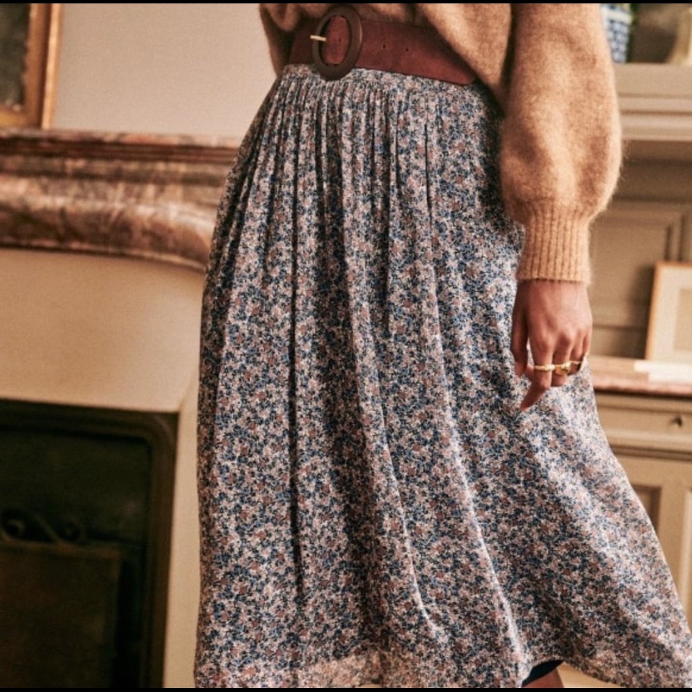 Sezane Maria skirt in blooming blue